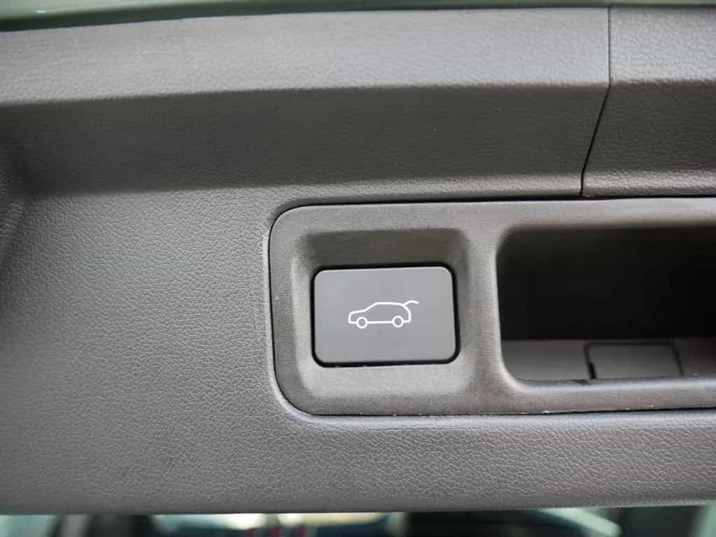 DFSK Forthing 5 1,5 Automatik Apple CarPlay 360° ACC 04/2026-photo-7