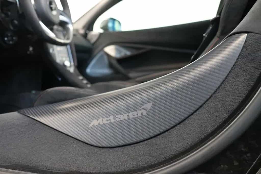 McLaren 750S Coupé Performance/CARBON/LIFT/RACING SE/B&W 09/2023-photo-24