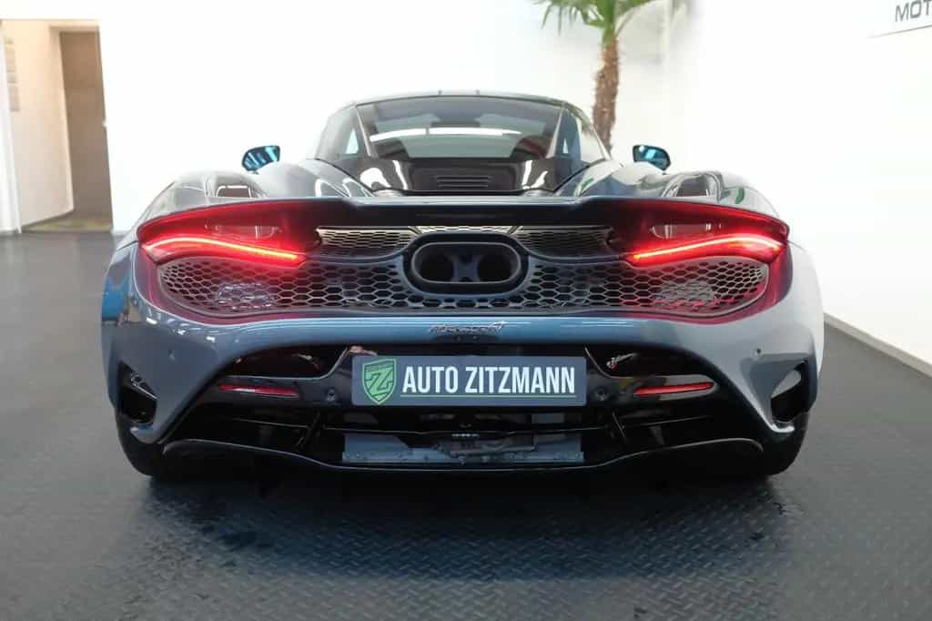 McLaren 750S Coupé Performance/CARBON/LIFT/RACING SE/B&W 09/2023-photo-7