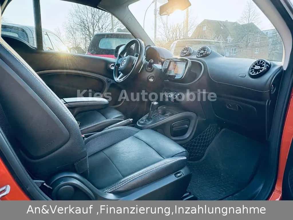Smart ForTwo Brabus Cabrio Xclusive 109Ps NAVI/SITZH 12/2017-photo-18