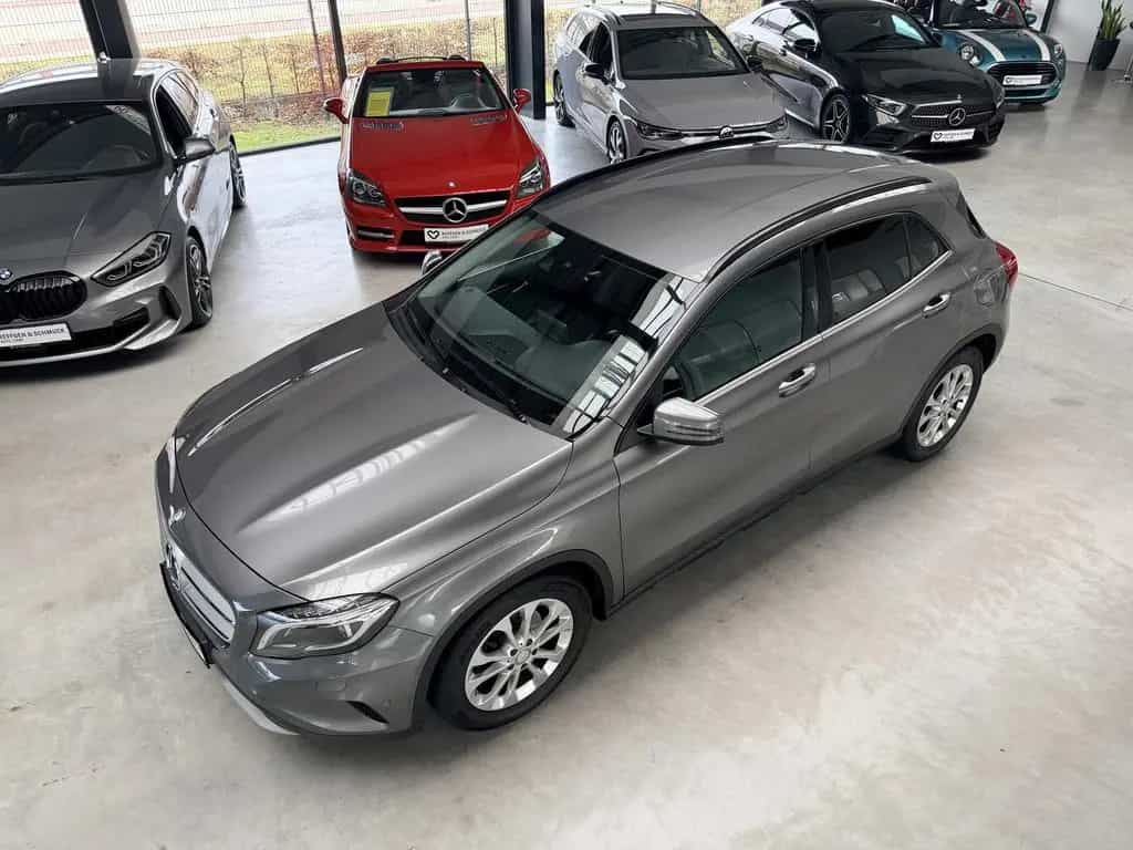 Mercedes-Benz GLA-Class 200 STYLE AUTOMATIK+NAVI+XENON+E-HECKKLAPPE+ 07/2016-photo-11