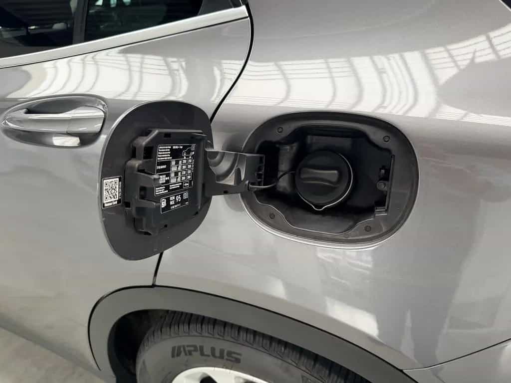 Mercedes-Benz GLA-Class 200 STYLE AUTOMATIK+NAVI+XENON+E-HECKKLAPPE+ 07/2016-photo-20