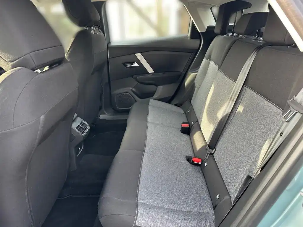 Citroën C4 Lim. Feel*INSPEKTION+TÜV NEU* 07/2023-photo-10