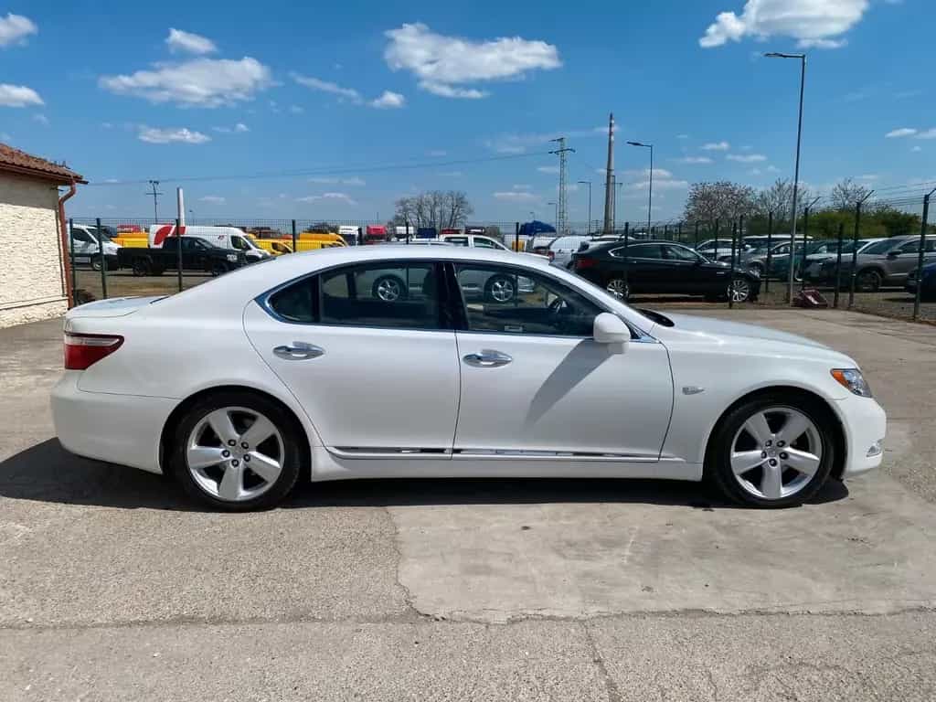 Lexus LS 460 4,6l benzin VIN 917 09/2009-photo-3