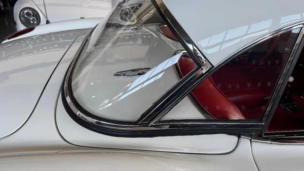 Corvette C1 sehr schöne C 1 mit Garantie* 07/1959-photo-11