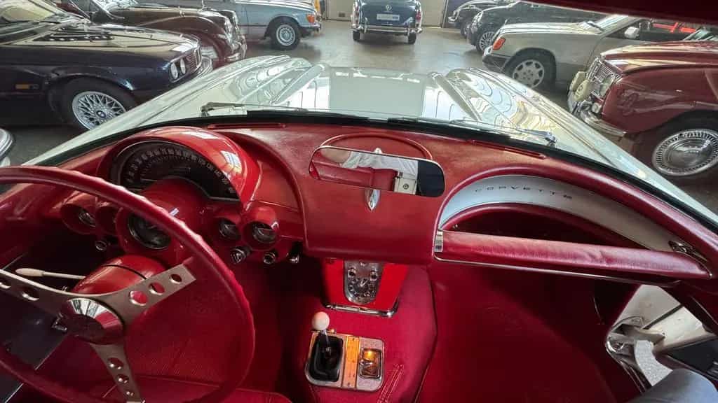 Corvette C1 sehr schöne C 1 mit Garantie* 07/1959-photo-17