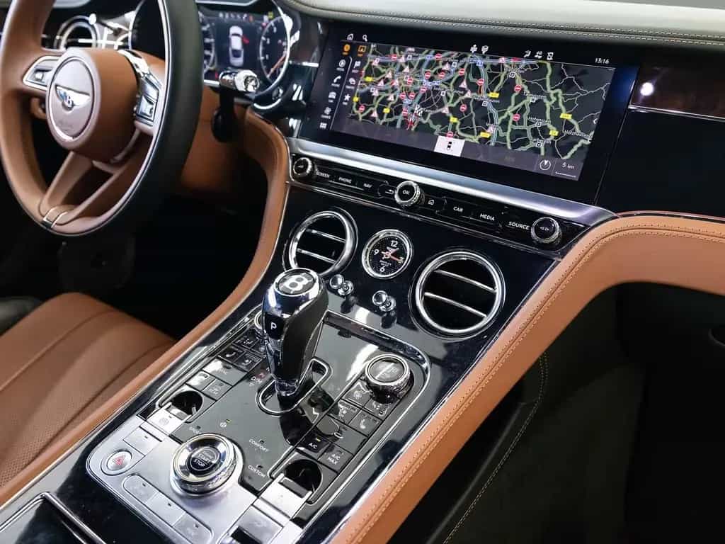 Bentley Continental GT New Continental GT V8 von BENTLEY FRANKFURT 11/2022-photo-15