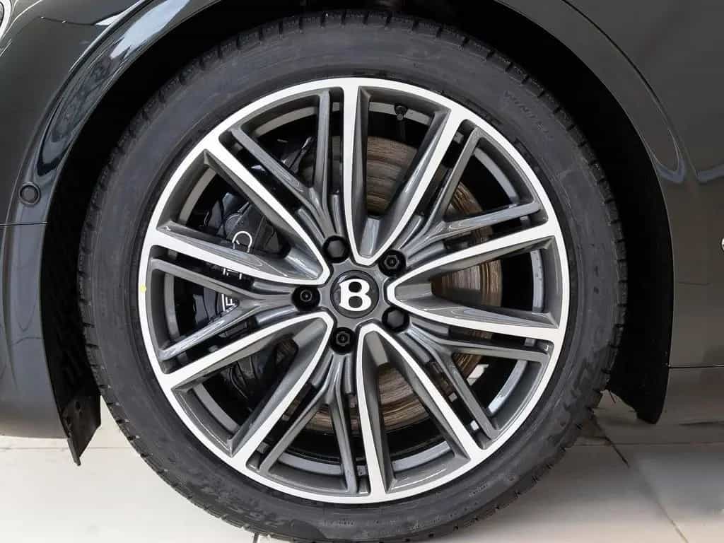 Bentley Continental GT New Continental GT V8 von BENTLEY FRANKFURT 11/2022-photo-26
