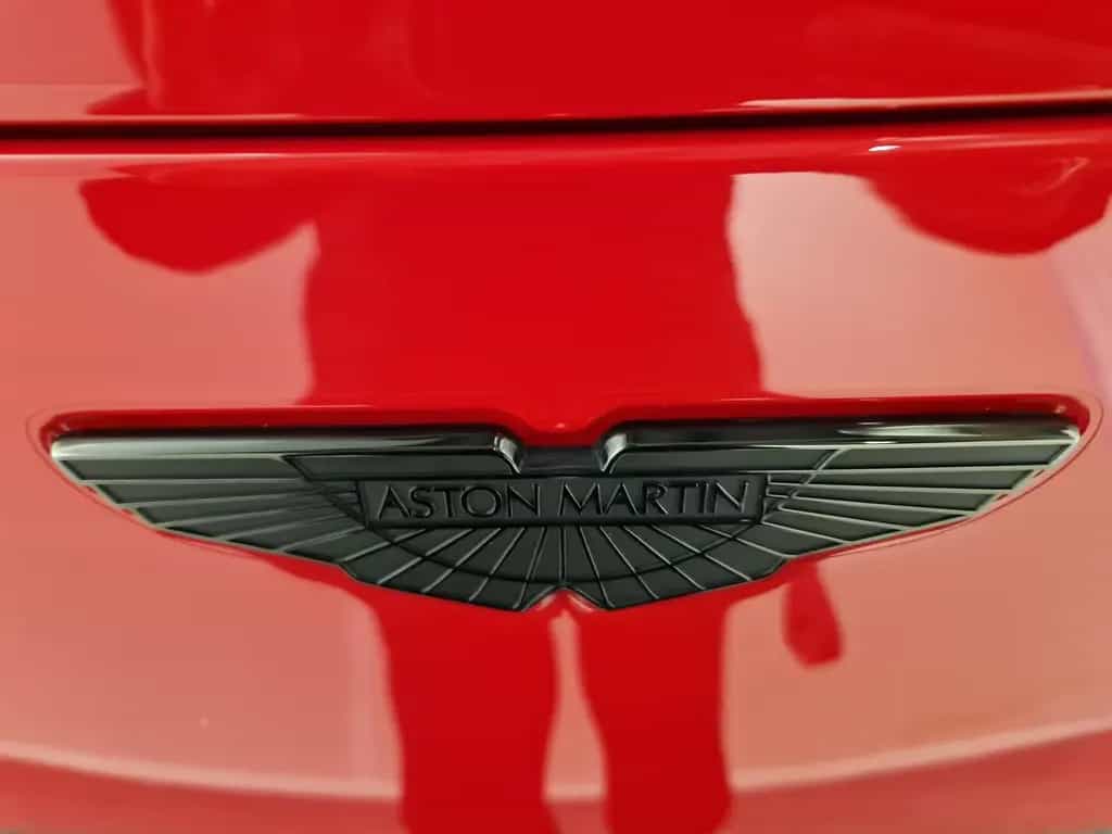 Aston Martin V8 Vantage F1 Carbon Performance Sitze 05/2023-photo-14