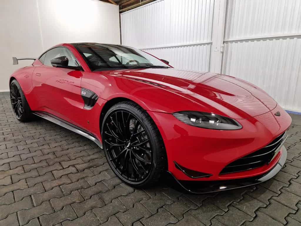 Aston Martin V8 Vantage F1 Carbon Performance Sitze 05/2023-photo-5