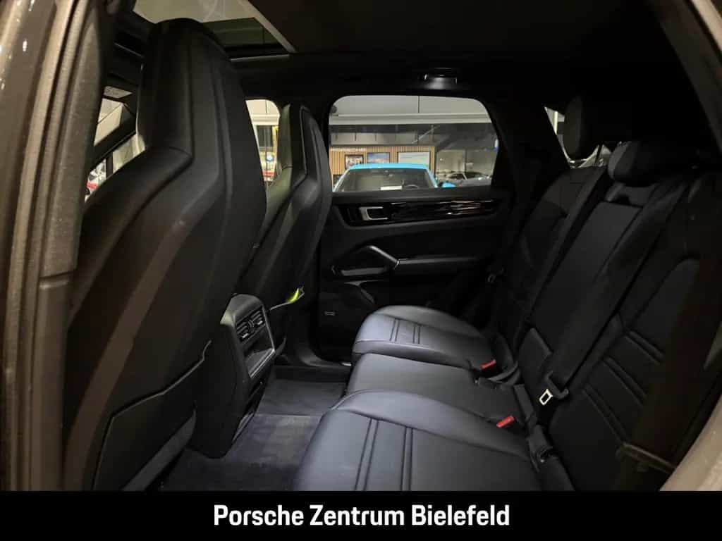 Porsche Cayenne Surround-View BOSE Luftfederung 20-Zoll 12/2020-photo-16