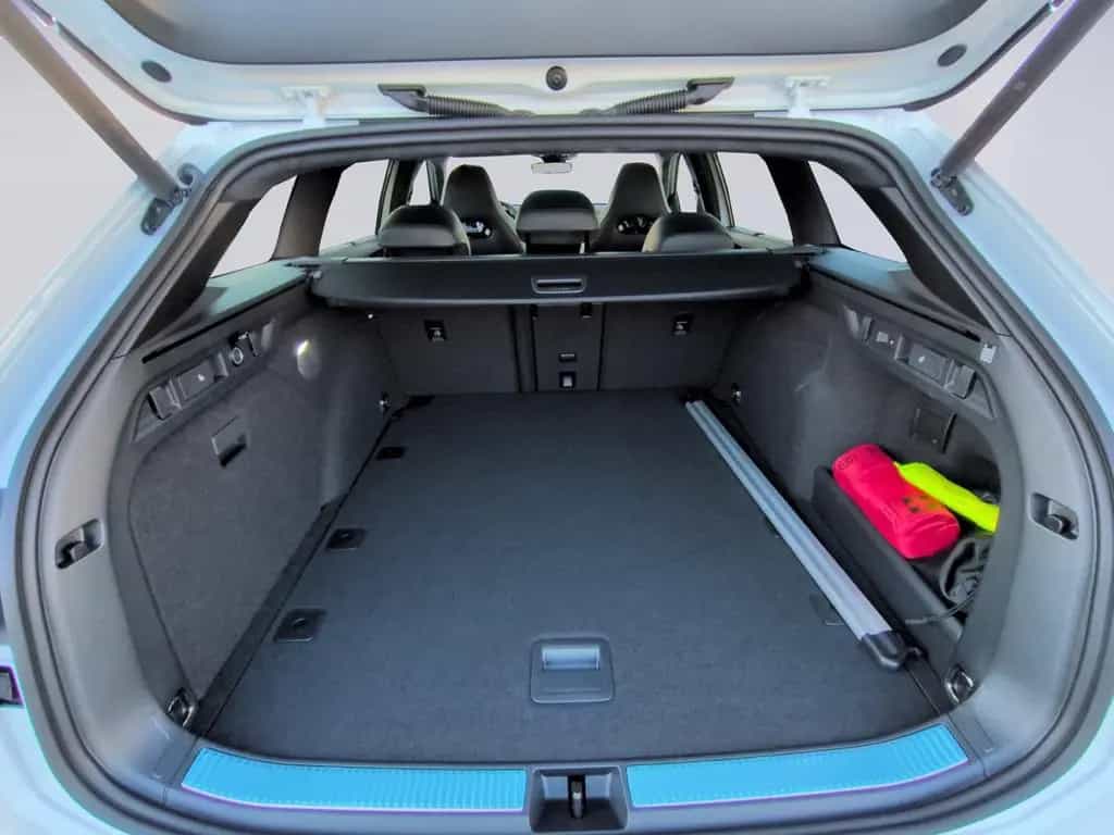 Volkswagen Passat R-Line 2.0 TDI 4MO DSG LED LEDER ALU null-photo-17