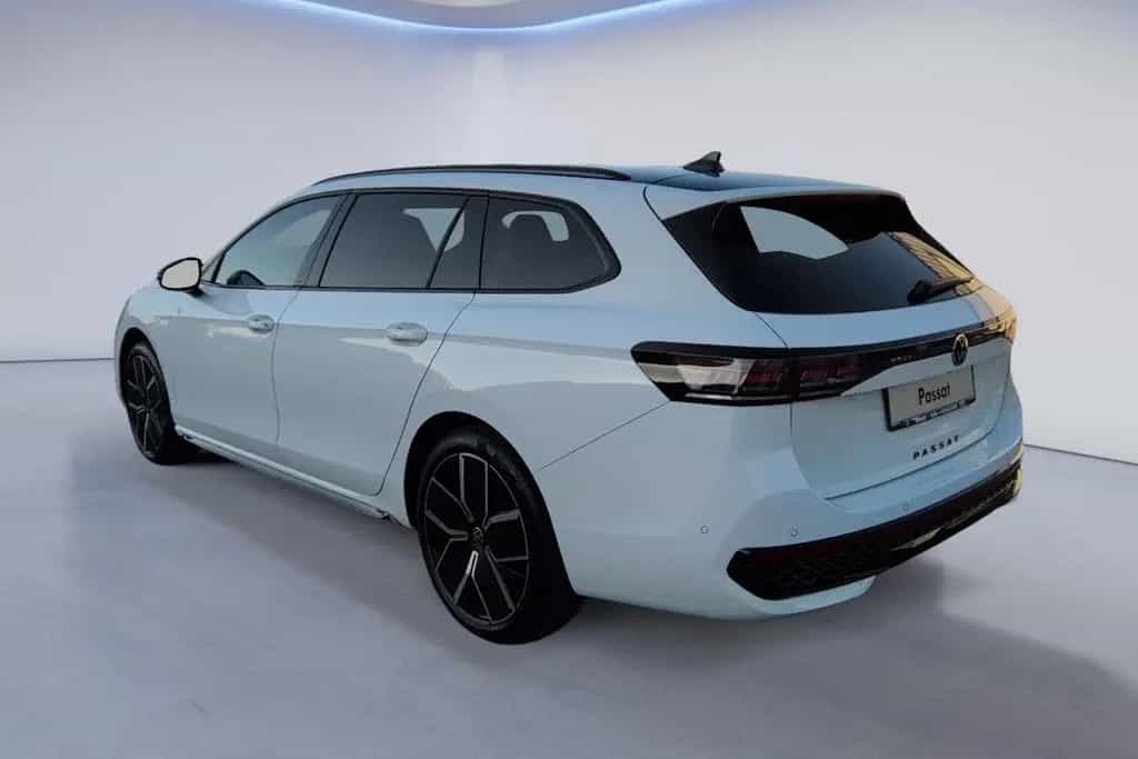 Volkswagen Passat R-Line 2.0 TDI 4MO DSG LED LEDER ALU null-photo-2