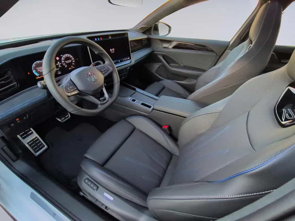 Volkswagen Passat R-Line 2.0 TDI 4MO DSG LED LEDER ALU null-photo-9