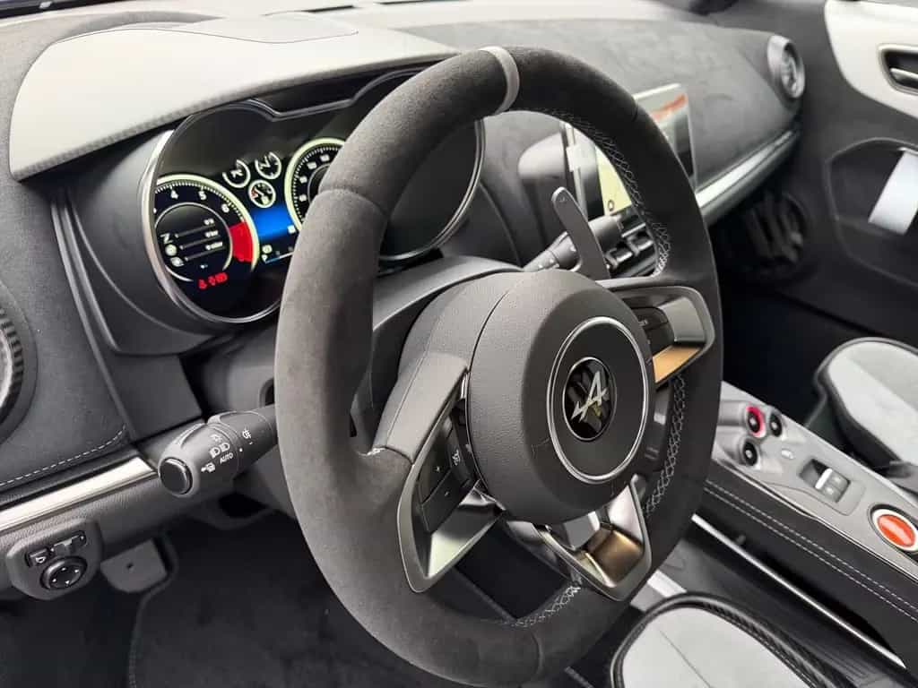 Alpine A110 R70 1 of 770 Atelier gris acier null-photo-12