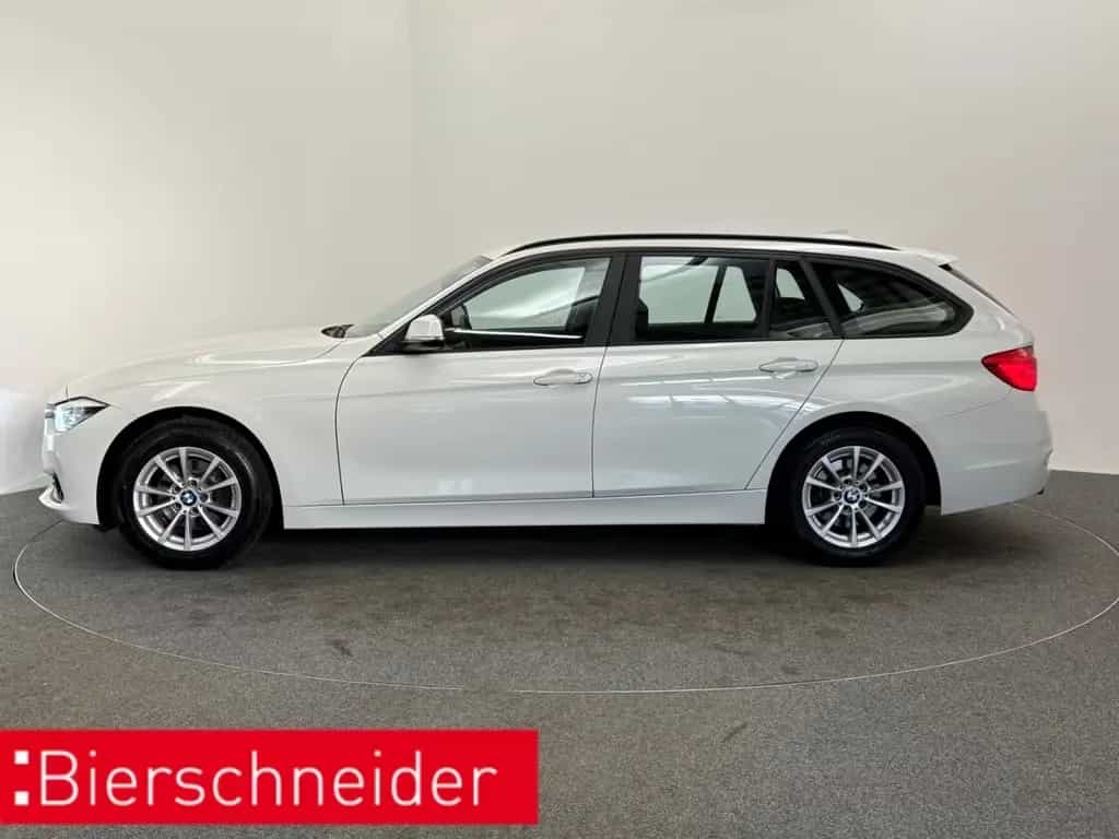 BMW 3 Series 318 d Touring Advantage LED AHK NAVI PDC 16 GRA 06/2019-photo-2