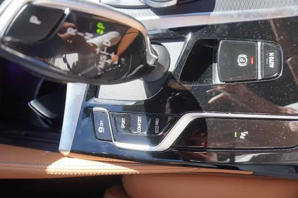 BMW 520 d M Sport LED Navi ACC Kamera Keyless-Go PDC 06/2022-photo-32