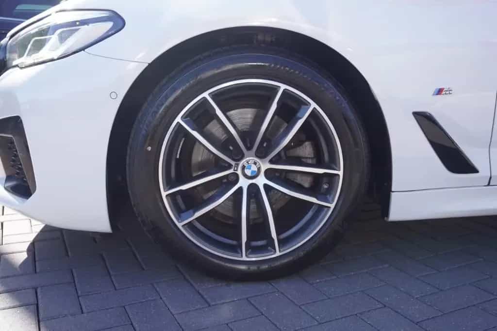 BMW 520 d M Sport LED Navi ACC Kamera Keyless-Go PDC 06/2022-photo-34