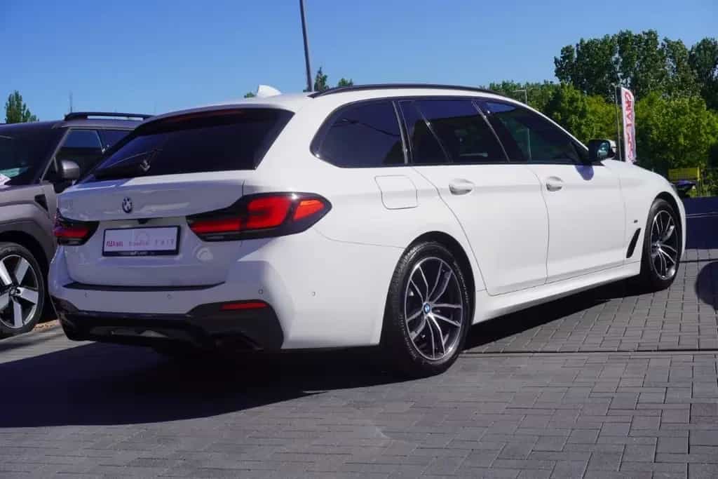 BMW 520 d M Sport LED Navi ACC Kamera Keyless-Go PDC 06/2022-photo-6