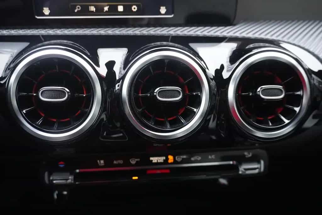 Mercedes-Benz A 180 A180 Kamera Leder Navi LED Digitales Cockpit 11/2018-photo-25