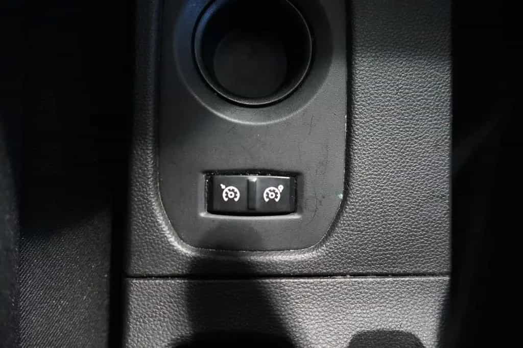Dacia Duster II 1.3 TCE Totwinkel Navi Kamera Tempomat 06/2019-photo-25