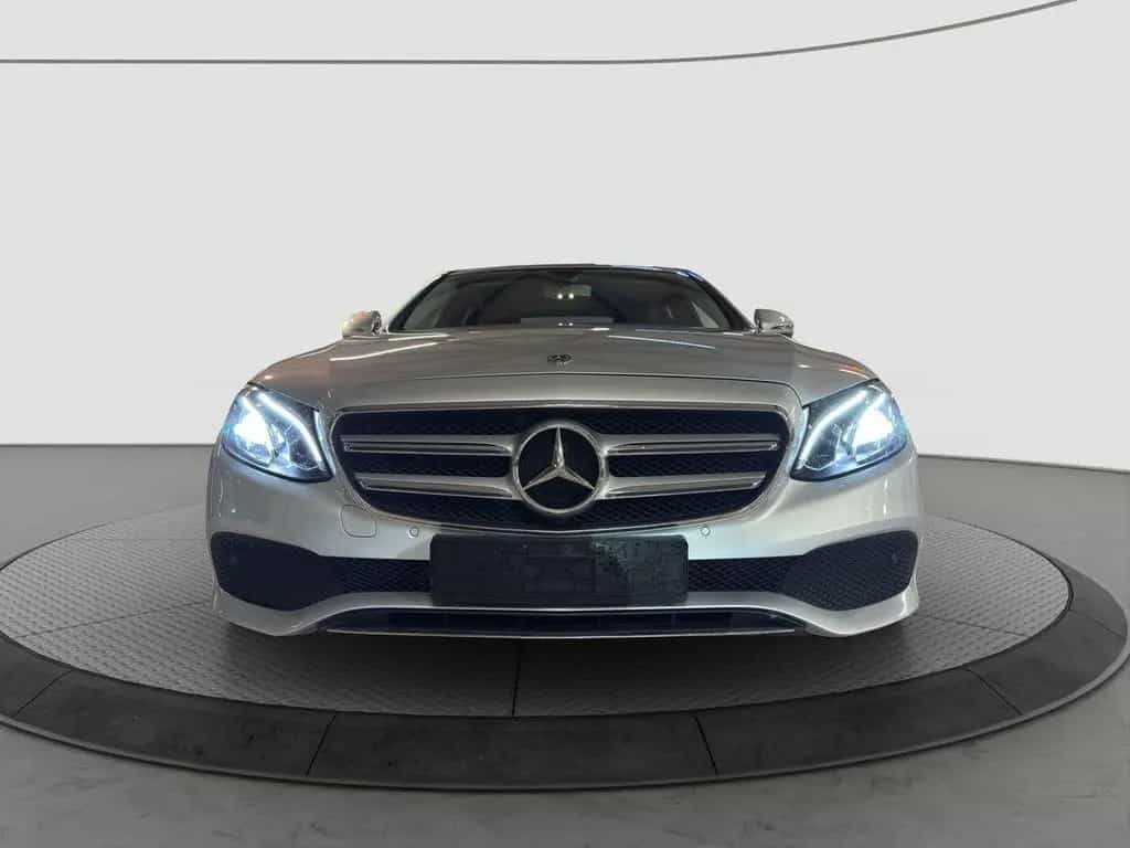 Mercedes-Benz E-Class 200 Avantgarde*LED*Navi*Klimaauto*Kamera 03/2018-photo-1