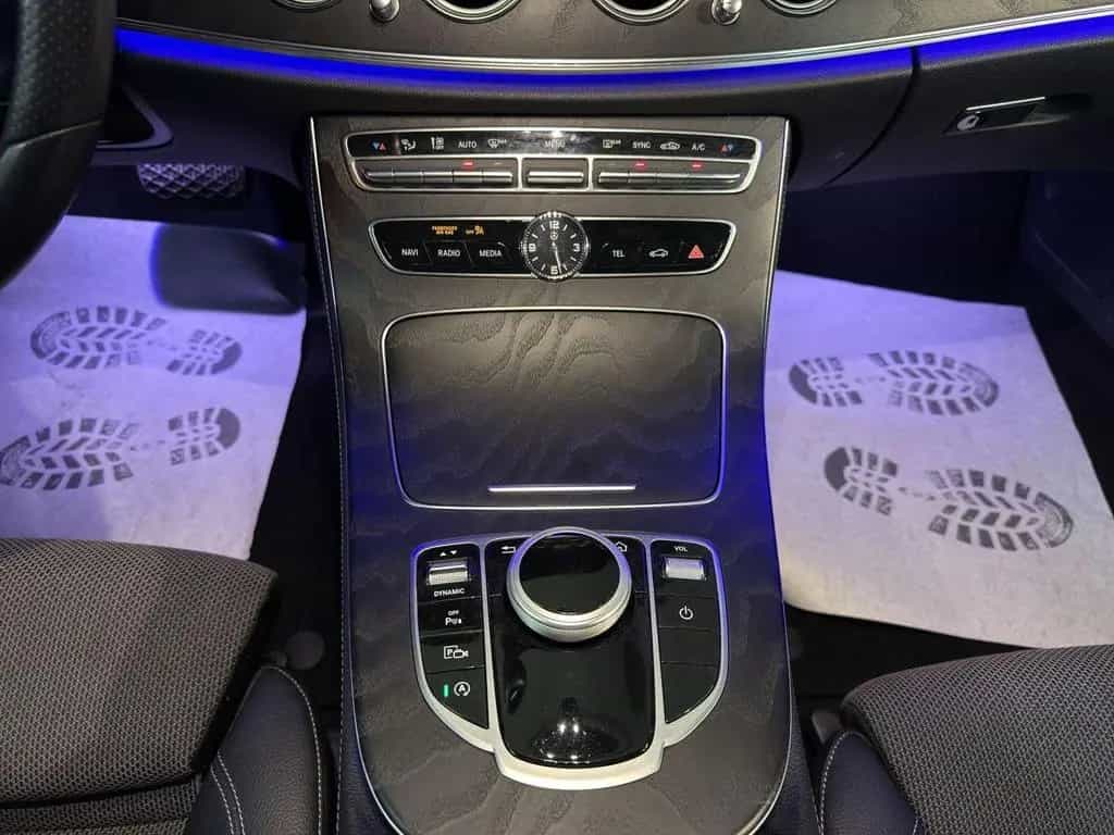 Mercedes-Benz E-Class 200 Avantgarde*LED*Navi*Klimaauto*Kamera 03/2018-photo-14