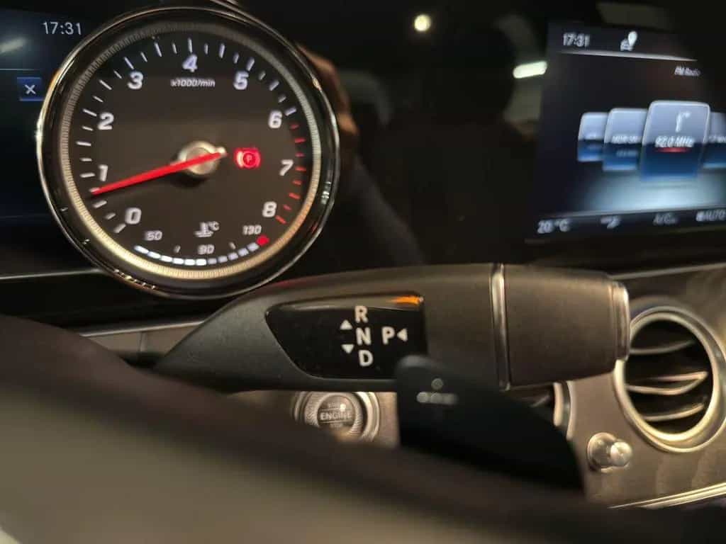 Mercedes-Benz E-Class 200 Avantgarde*LED*Navi*Klimaauto*Kamera 03/2018-photo-25