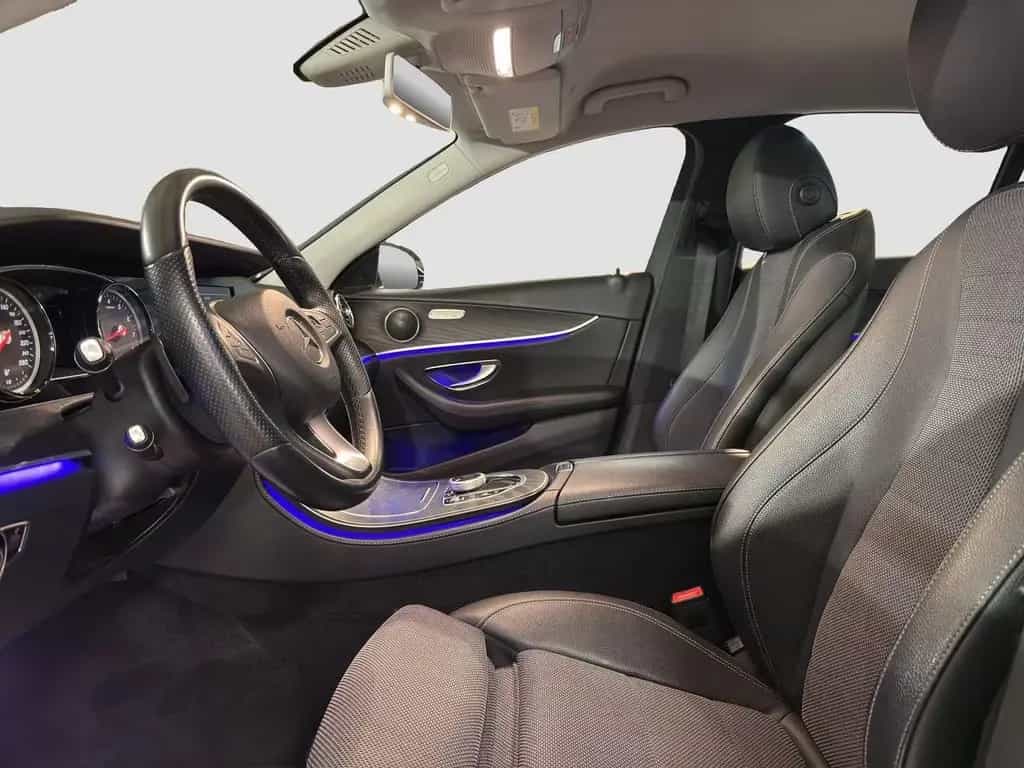 Mercedes-Benz E-Class 200 Avantgarde*LED*Navi*Klimaauto*Kamera 03/2018-photo-7