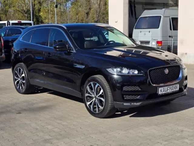Jaguar F-Pace Portfolio AWD 20d 09/2016-photo-2