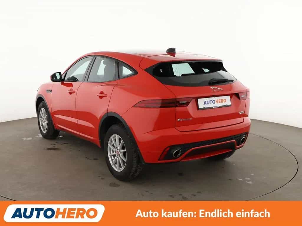 Jaguar E-Pace D180 Chequered Flag AWD Aut.*LED*NAVI* 02/2020-photo-3