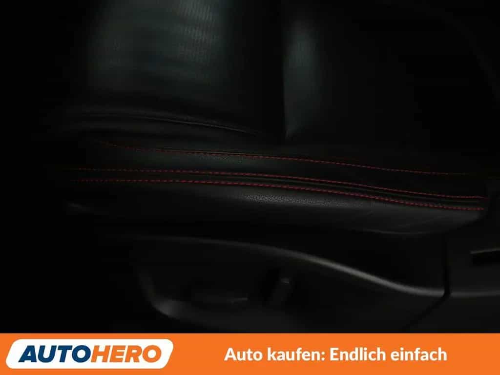 Jaguar E-Pace D180 Chequered Flag AWD Aut.*LED*NAVI* 02/2020-photo-32