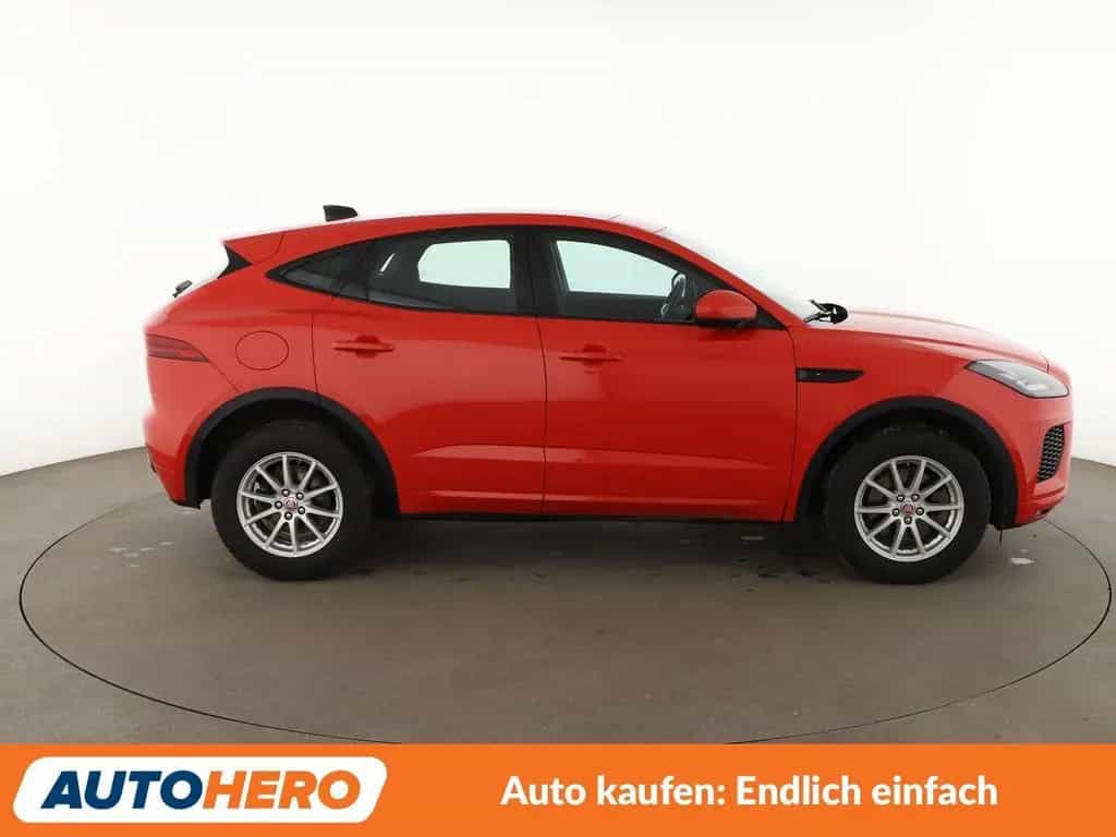 Jaguar E-Pace D180 Chequered Flag AWD Aut.*LED*NAVI* 02/2020-photo-6