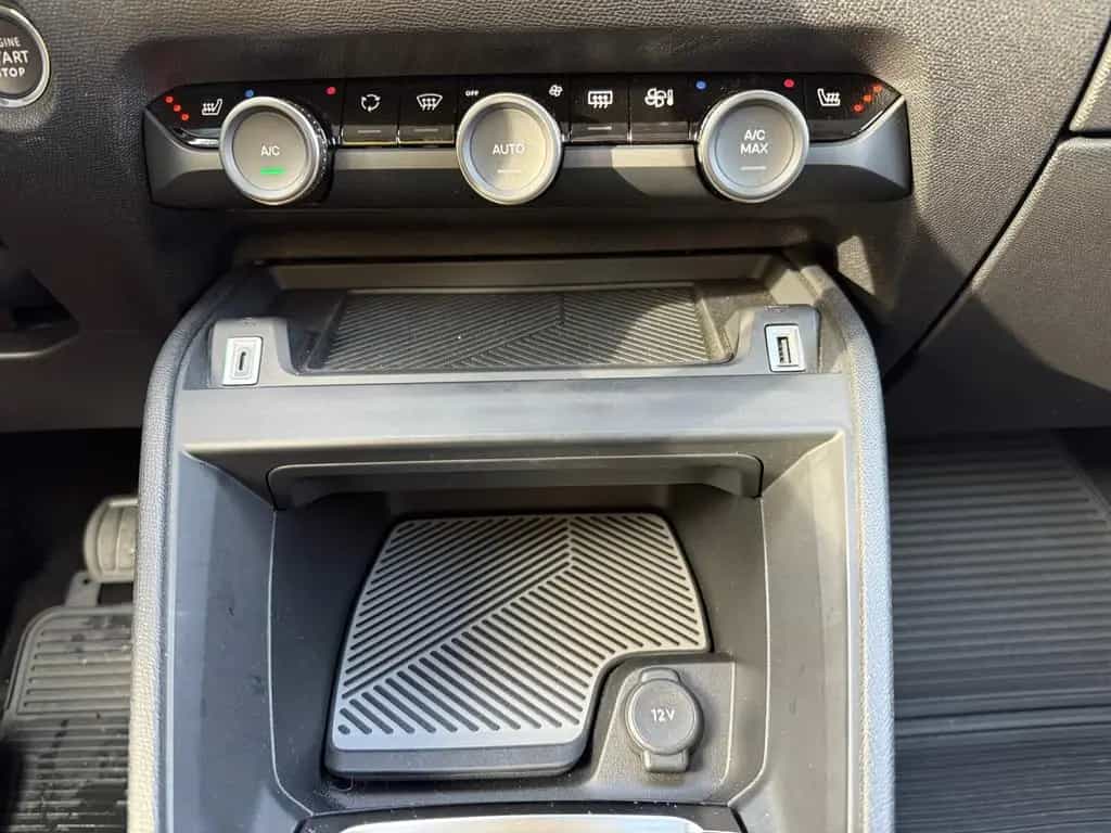 Citroën C4 1.2 PureTech Max RÜCKFAHRKAMERA+NAVIGATION 11/2023-photo-20