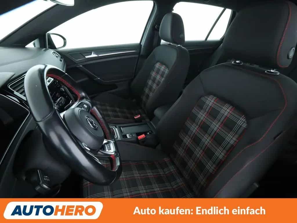 Volkswagen Golf VII 2.0 TSI GTI Performance BM Aut.*NAV*LED 10/2019-photo-9