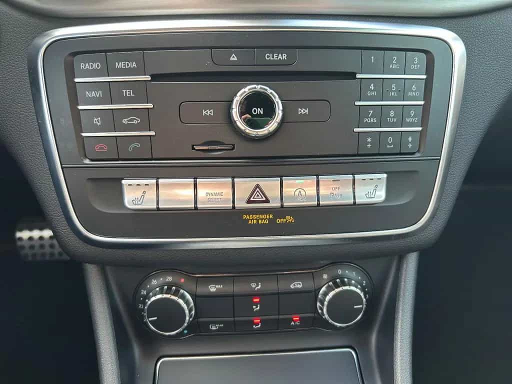Mercedes-Benz CLA 200 Shooting Brake CLA200 ShootingBrake AMG-Line DCT Night LED Navi 02/2019-photo-21