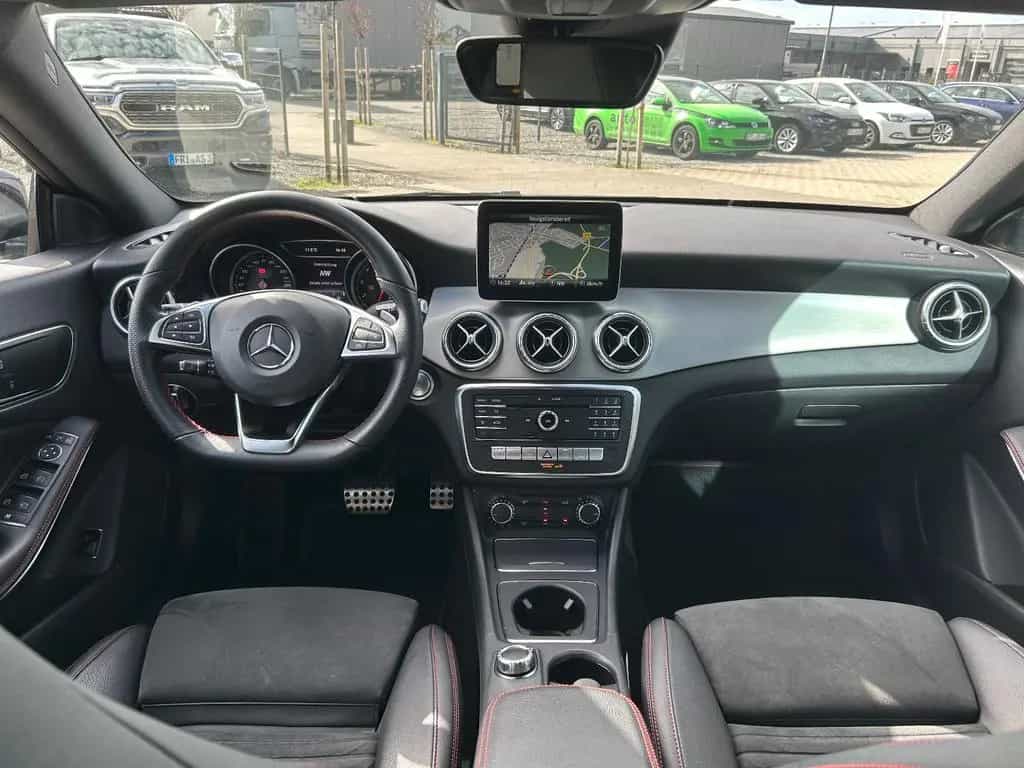 Mercedes-Benz CLA 200 Shooting Brake CLA200 ShootingBrake AMG-Line DCT Night LED Navi 02/2019-photo-28