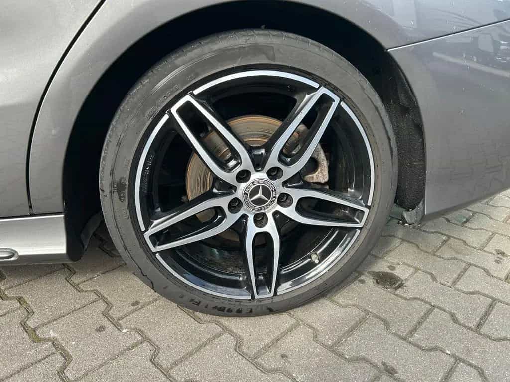 Mercedes-Benz CLA 200 Shooting Brake CLA200 ShootingBrake AMG-Line DCT Night LED Navi 02/2019-photo-7
