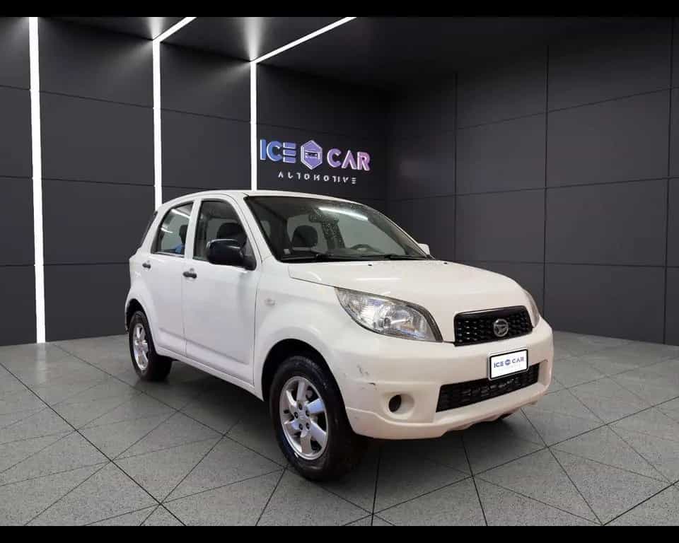 Daihatsu Terios Terios 1.5 2WD B Easy Five 08/2012-photo-2