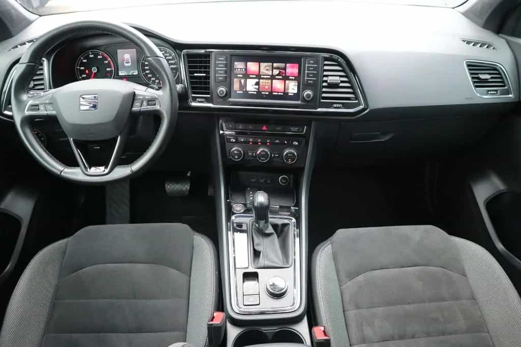Seat Ateca Xcellence *2.HD/DSG/ALCANTARA/RFK/NAV/LED* 03/2019-photo-10