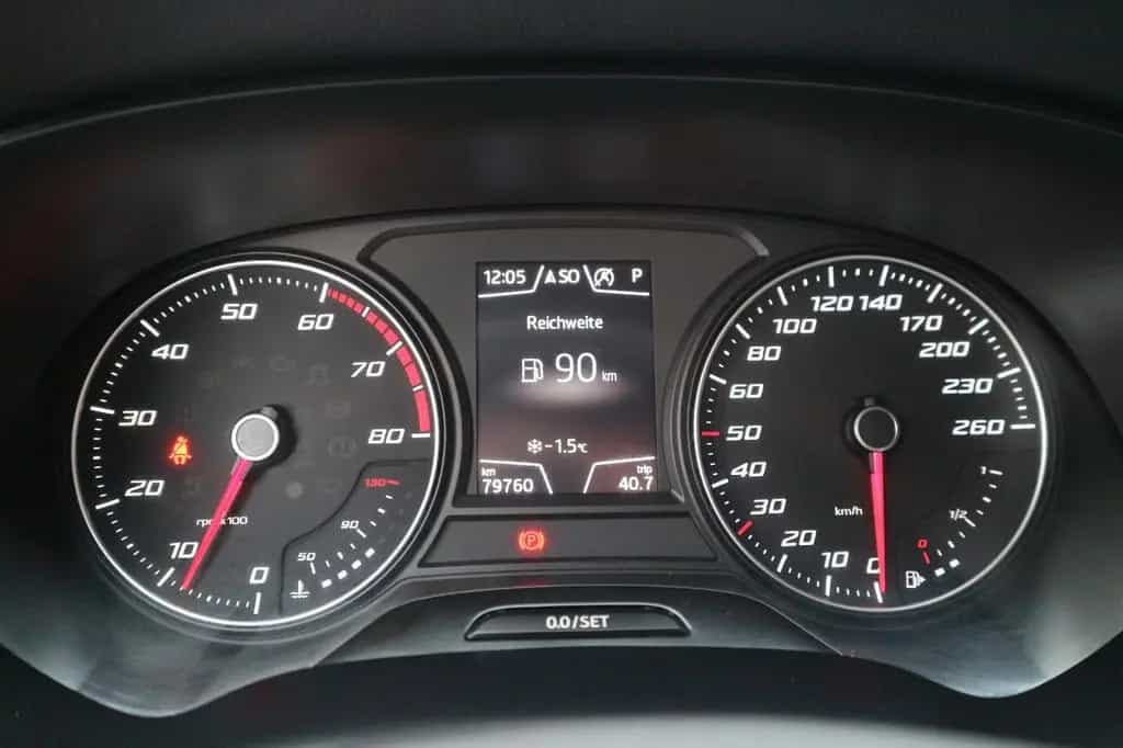Seat Ateca Xcellence *2.HD/DSG/ALCANTARA/RFK/NAV/LED* 03/2019-photo-12