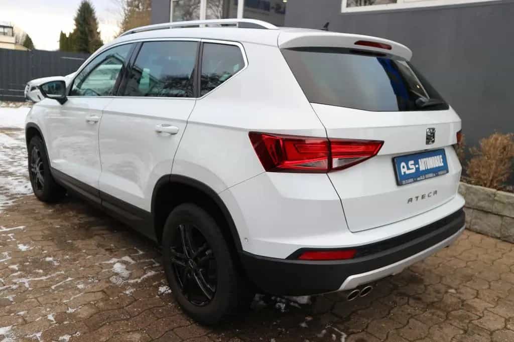Seat Ateca Xcellence *2.HD/DSG/ALCANTARA/RFK/NAV/LED* 03/2019-photo-3