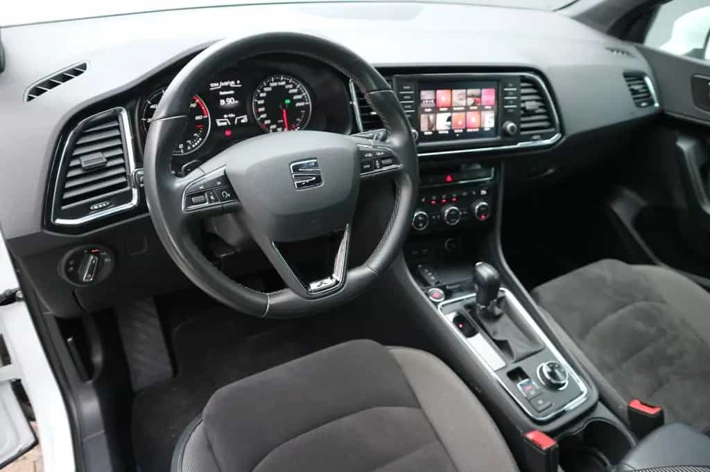 Seat Ateca Xcellence *2.HD/DSG/ALCANTARA/RFK/NAV/LED* 03/2019-photo-7