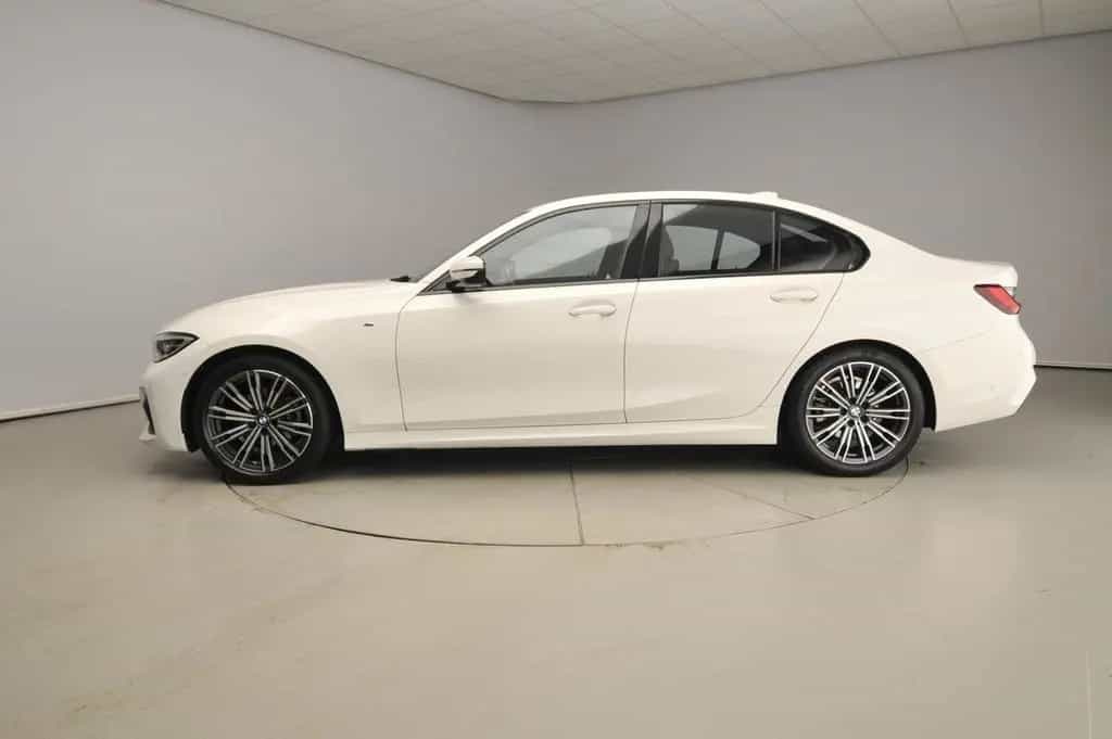 BMW 318 3 Serie Sedan 318i | M-Sportpakket | LED | L 02/2022-photo-3