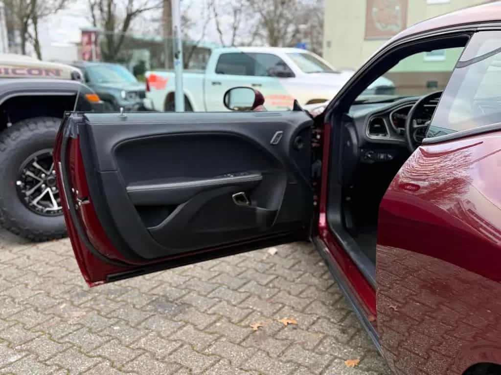 Dodge Challenger 6.2l V8 Hellcat Redeye unfallfrei! 06/2022-photo-12