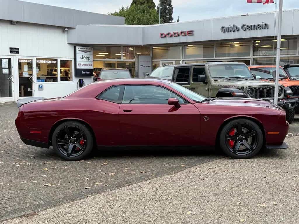 Dodge Challenger 6.2l V8 Hellcat Redeye unfallfrei! 06/2022-photo-2