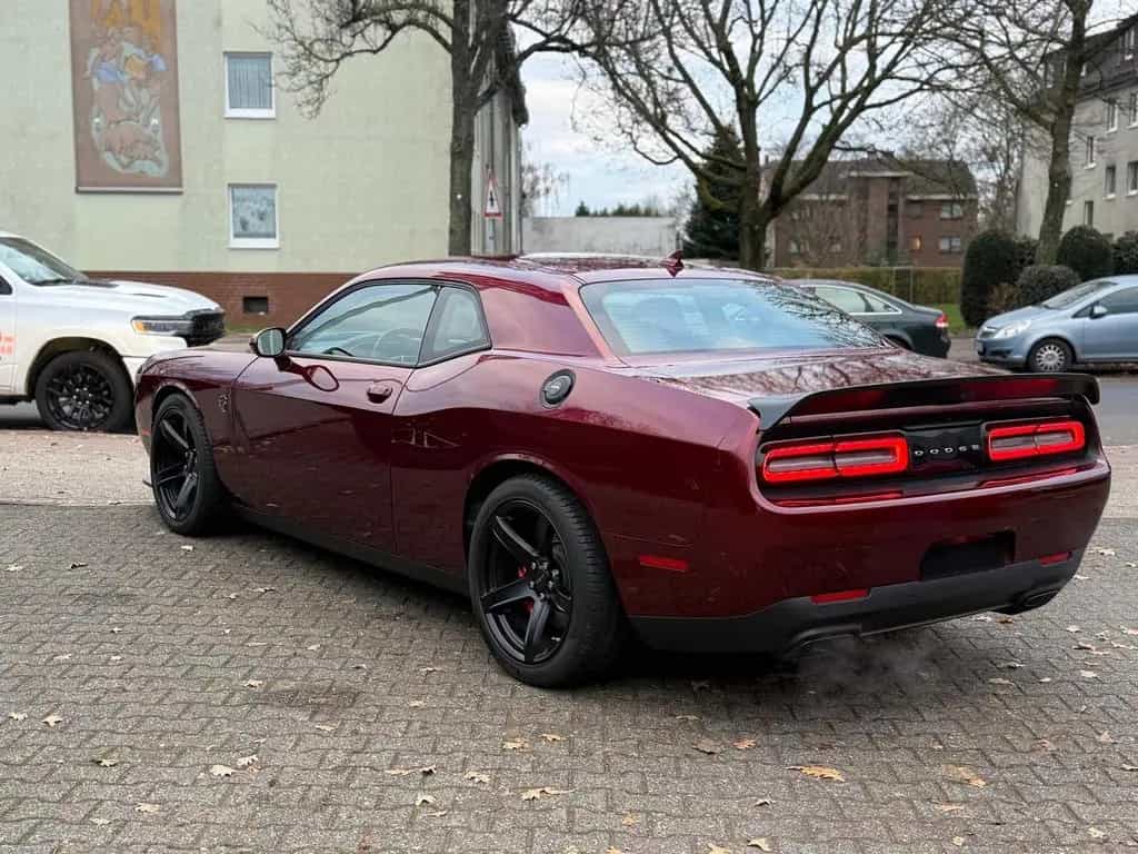 Dodge Challenger 6.2l V8 Hellcat Redeye unfallfrei! 06/2022-photo-5