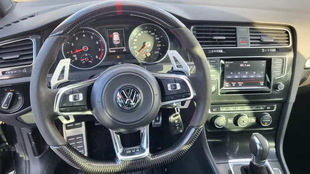 Volkswagen Golf VII Lim. GTI Performance BMT 04/2014-photo-11