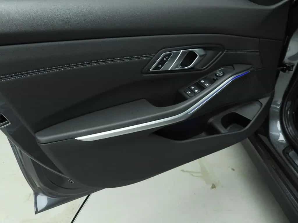BMW 3 Series 318 3 Serie Sedan 318d | LED | navi | Active cru 12/2020-photo-19