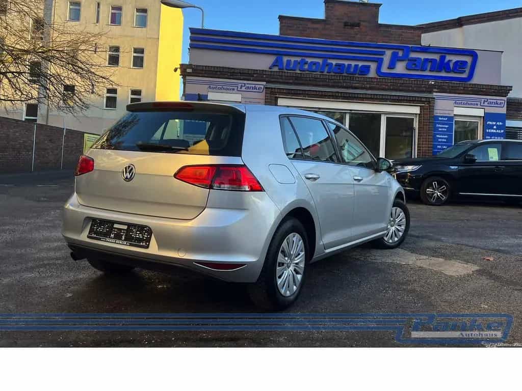 Volkswagen Golf VII BMT*Navi*Tempo*SHZ*Tel.*Touch* 05/2015-photo-1